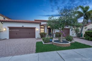8771 Nw 41st St, Cooper City
