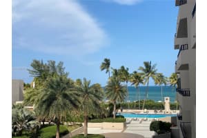 201 Crandon Blvd 336, Key Biscayne