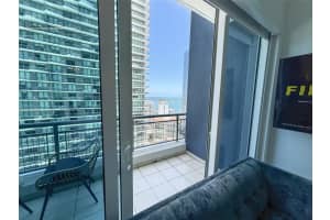 60 SE 13th St, Miami, FL 33131, Sold 04/07/25
