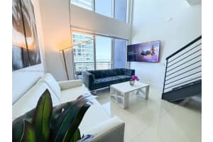 60 SE 13th St, Miami, FL 33131, Sold 04/07/25