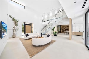 930 NE 74th St, Miami, FL 33138, Sold 04/10/25