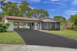 1798 NE 40th St, Oakland Park, FL 33334, Sold 04/01/25