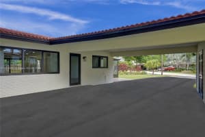 1798 NE 40th St, Oakland Park, FL 33334, Sold 04/01/25