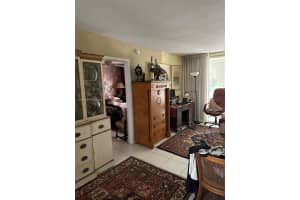 2855 Leonard Dr, SUNNY ISL BCH, FL 33160, Sold 04/07/25