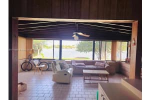 6105 W 8th Ave, Hialeah, FL 33012, Sold 02/24/25