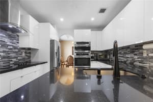 4512 NW 94th Ct, Doral, FL 33178, Sold 04/01/25