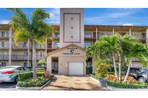 13800 SW 14th St, Pembroke Pines, FL 33027, Sold 05/14/25