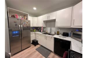 5100 SW 41st St APT 328, Pembroke Park, FL 33023, - MLS#A11719260