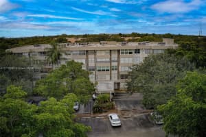 6700 Cypress Rd 412, Plantation