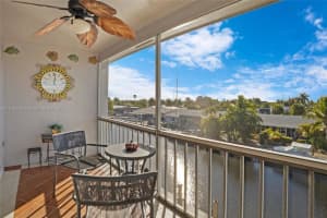 1200 SE 12th St, Fort Lauderdale, FL 33316, Sold 04/11/25