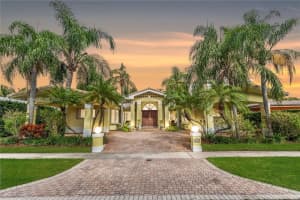 2075 Arch Creek Dr, North Miami, FL 33181, Sold 03/17/25