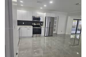3049 NW 6th Ave, Wilton Manors, FL 33311, Sold 04/29/25