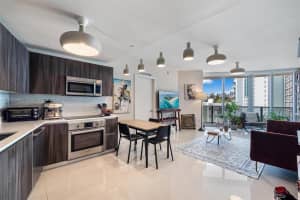 488 Ne 18th St 401, Miami
