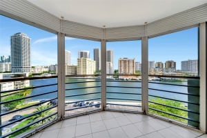 100 Golden Isles Dr, Hallandale Beach, FL 33009, Sold 09/16/25