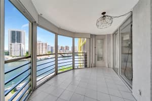 100 Golden Isles Dr, Hallandale Beach, FL 33009, Sold 09/16/25