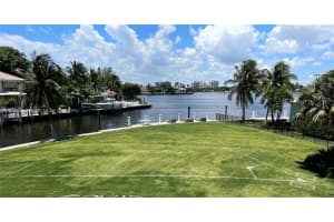 92 S Island Dr S Ocean Ridge, FL 33435 Sold 05/29/25
