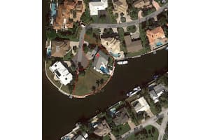 92 S Island Dr S Ocean Ridge, FL 33435 Sold 05/29/25