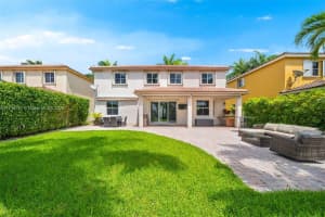 930 Lavender Cir, Weston, FL 33327, Sold 05/30/25