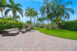 930 Lavender Cir, Weston, FL 33327, Sold 05/30/25