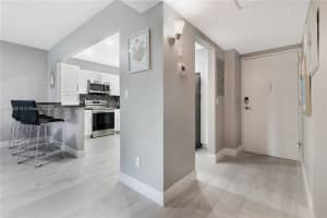19370 Collins Ave APT 227, Sunny Isles Beach, FL 33160, - MLS#A11719814