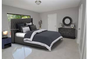 2021 SW 105th Ct, Miami, FL 33165, Sold 08/07/25