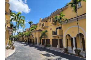 2532 SW 14th Ave, Fort Lauderdale, FL 33315, Sold 05/12/25