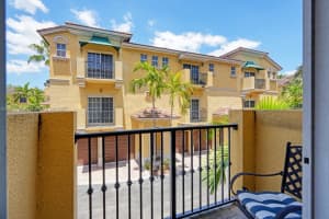 2532 SW 14th Ave, Fort Lauderdale, FL 33315, Sold 05/12/25