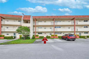 300 S Hollybrook Dr APT 105, Pembroke Pines, FL 33025, - MLS#A11719928