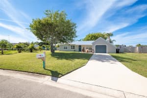 1634 SE Higdon Ct, Port St. Lucie, FL 34952, Sold 06/19/25