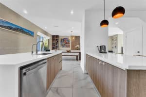 10373 NW 68th Terrace, Doral, FL 33178, Sold 03/21/25