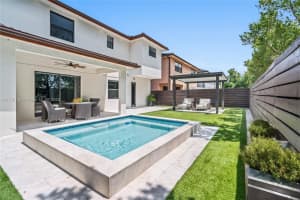 15603 NW 88th Ave, Miami Lakes, FL 33018, Sold 03/18/25