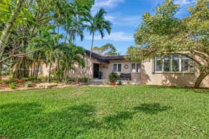 17220 SW 77th Ct, Palmetto Bay, FL 33157, Sold 06/30/25