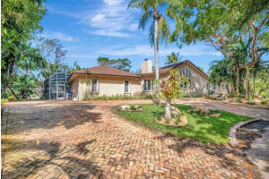 17220 SW 77th Ct, Palmetto Bay, FL 33157, Sold 06/30/25