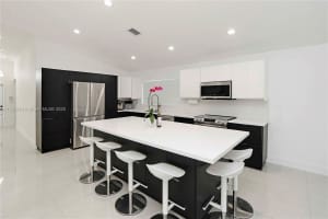 1877 SE 13th St, Homestead, FL 33035, Sold 05/09/25
