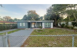 1240 Nw 122nd St, North Miami