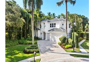 8935 Oakland Hills Dr, Delray Beach, FL 33446, Sold 04/21/25