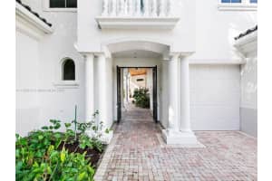 8935 Oakland Hills Dr, Delray Beach, FL 33446, Sold 04/21/25