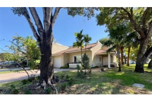 10262 NW 52nd Ln, Doral, FL 33178, Sold 03/12/25