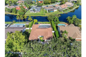 9661 NW 14th St, Plantation, FL 33322, Sold 03/14/25