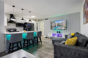 714 NE 10th St APT 108, Hallandale Beach, FL 33009, - MLS#A11720468