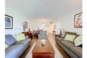 1000 Colony Point Cir, Pembroke Pines, FL 33026, Sold 02/28/25