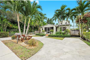370 Hibiscus Dr, Miami Springs, FL 33166, Sold 07/02/25