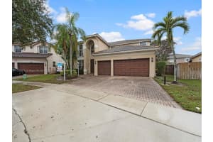 1104 NW 139th Ave, Pembroke Pines, FL 33028, - MLS#A11720675