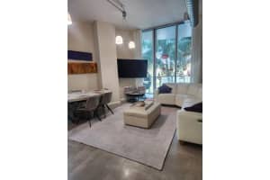 3029 Ne 188th St 301, Aventura