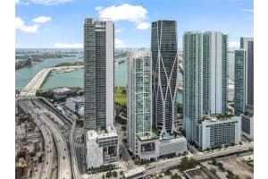 Ten Museum Park, 1040 Biscayne Blvd, Miami, FL 33132, Sold 02/28/25