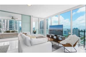 Ten Museum Park, 1040 Biscayne Blvd, Miami, FL 33132, Sold 02/28/25