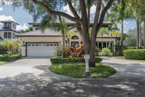 8198 NW 162nd St, Hialeah, FL 33016, Sold 07/23/25
