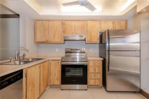 2363 SW 15th St, Deerfield Beach, FL 33442, Sold 04/25/25