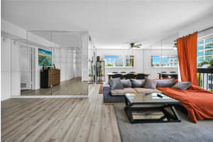 1345 West Ave, Miami Beach, FL 33139, Sold 04/10/25