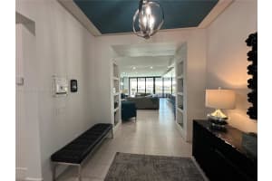 331 Muirfield Loop Kissimmee, FL 34747-6409 - Off Market